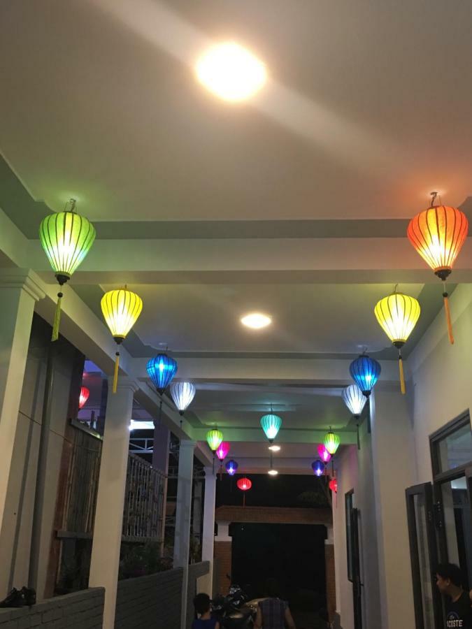 Fami Homestay Фонгня Экстерьер фото