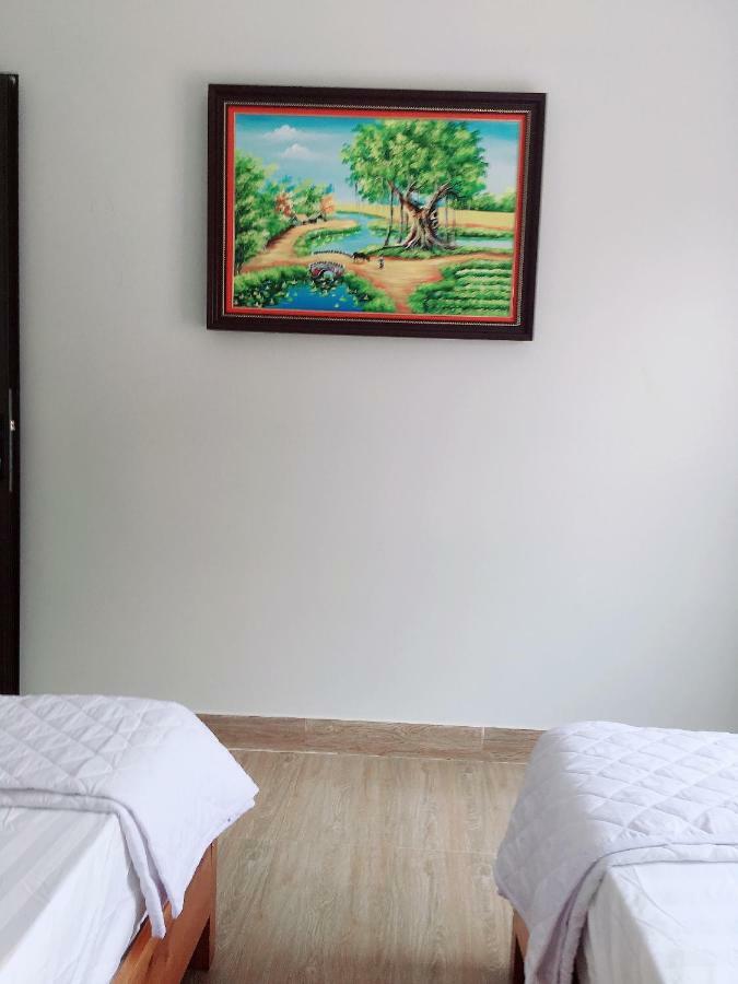 Fami Homestay Фонгня Экстерьер фото