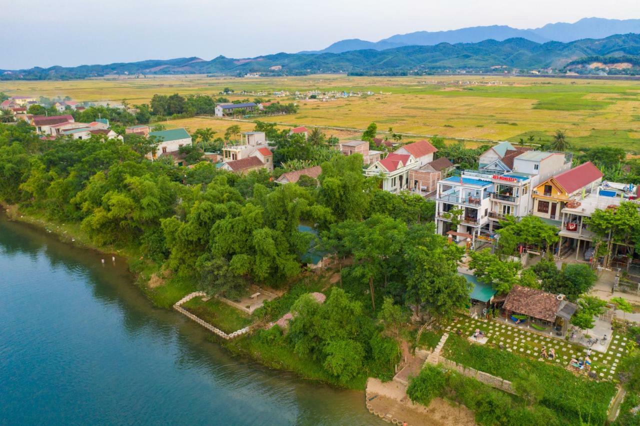 Fami Homestay Фонгня Экстерьер фото