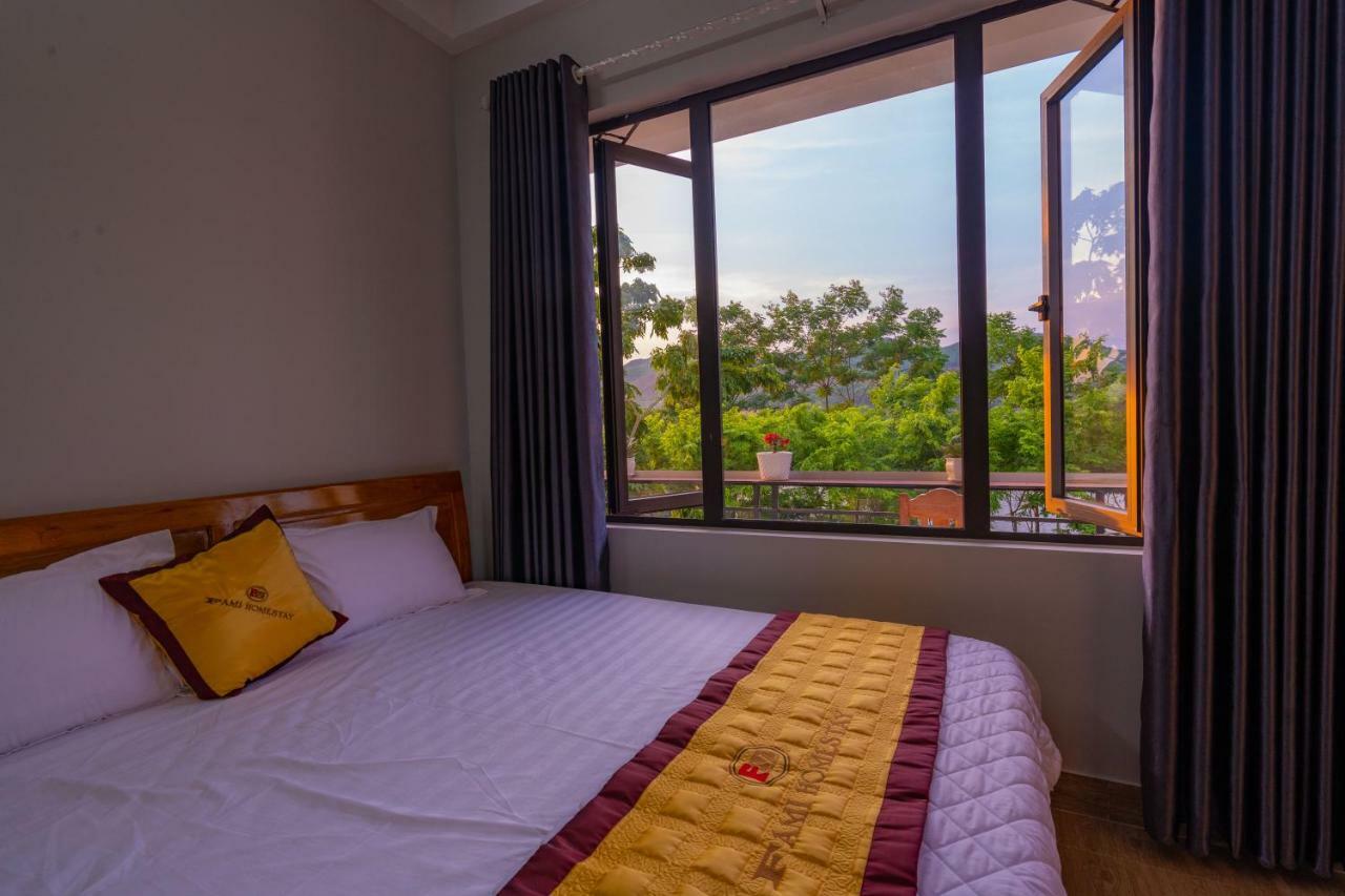 Fami Homestay Фонгня Экстерьер фото