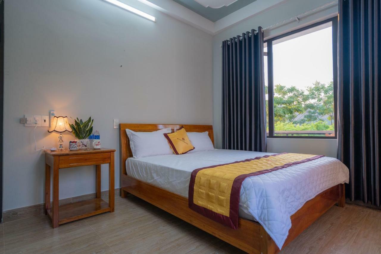 Fami Homestay Фонгня Экстерьер фото