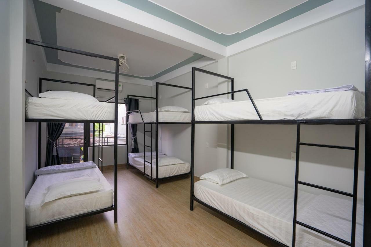 Fami Homestay Фонгня Экстерьер фото