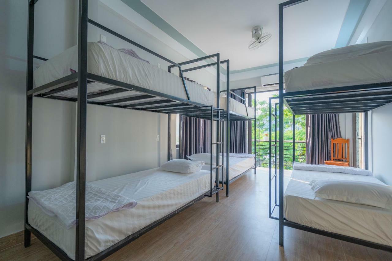 Fami Homestay Фонгня Экстерьер фото